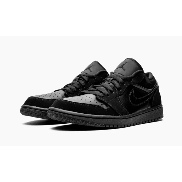 Air Jordan 1 Low Triple Black